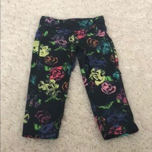 Girls old navy capris